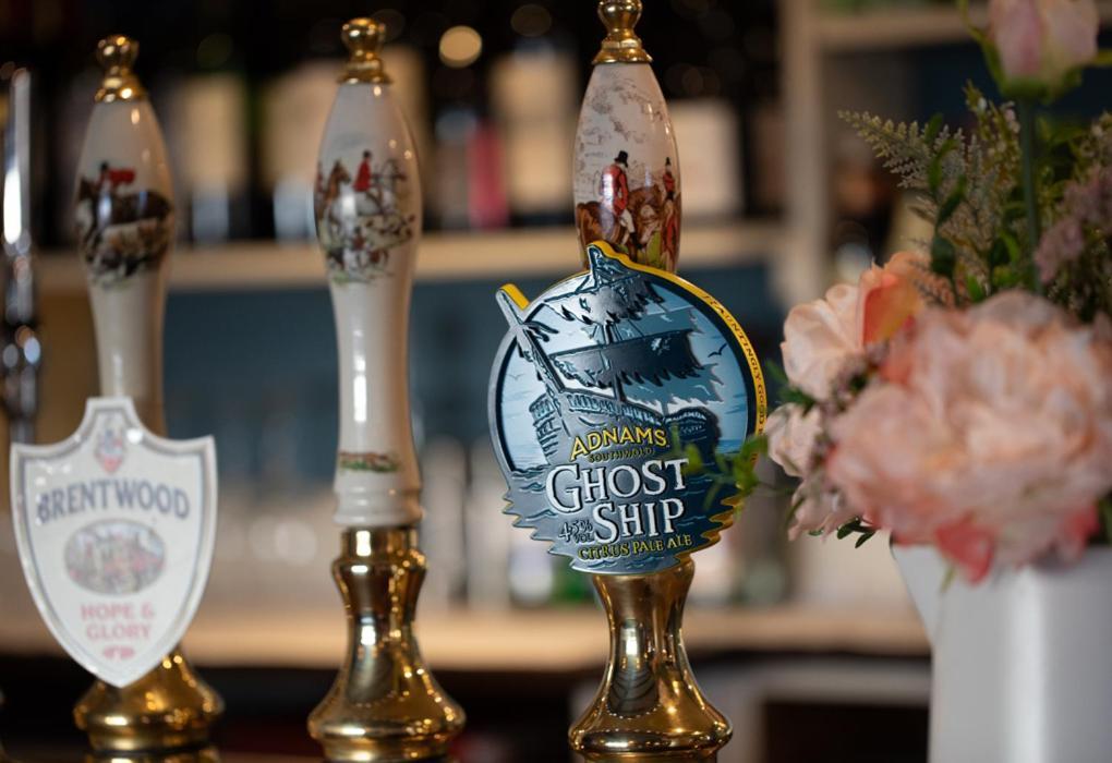 The Pheasant Public House & Hotel Gestingthorpe Kültér fotó