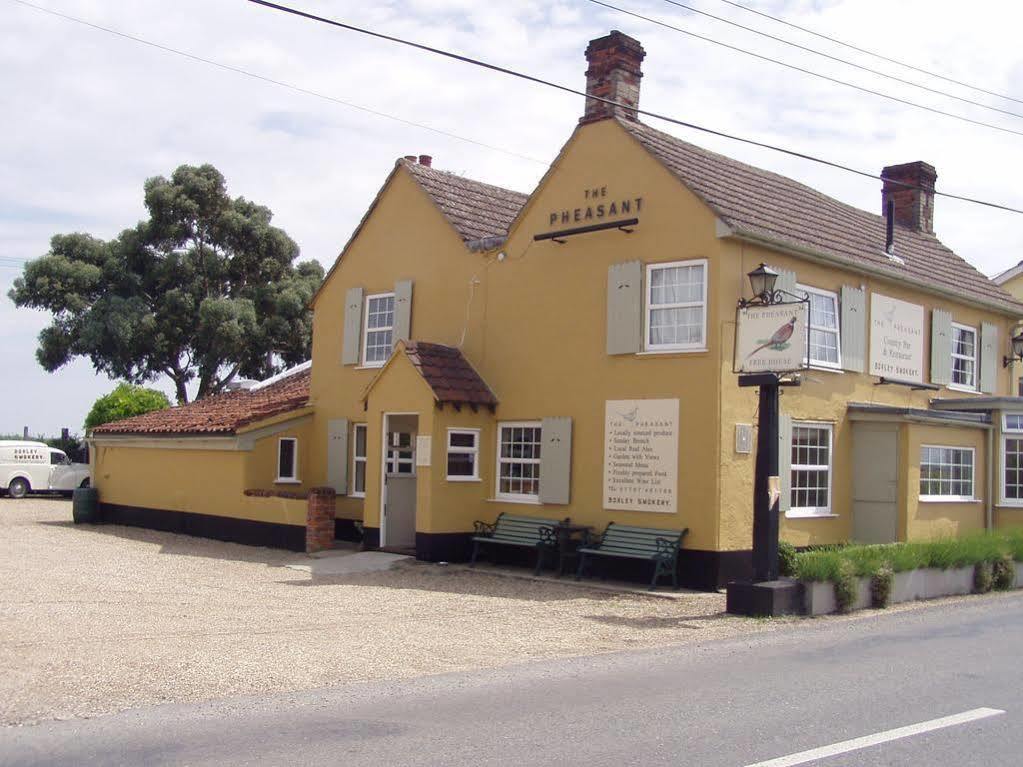 The Pheasant Public House & Hotel Gestingthorpe Kültér fotó